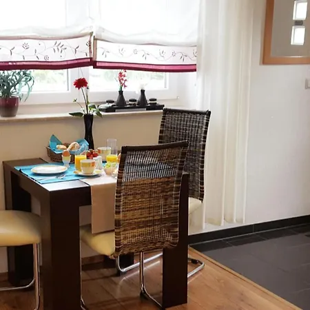 Ferienwohnung 2 Og Zempin