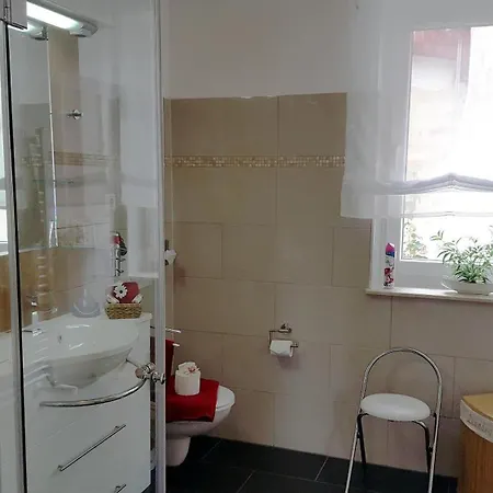 Ferienwohnung 2 Og Zempin